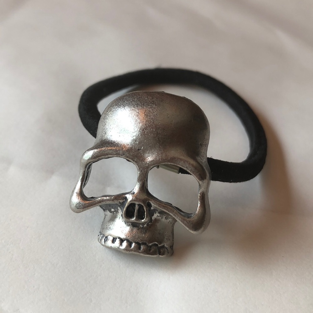 Goth hair tie